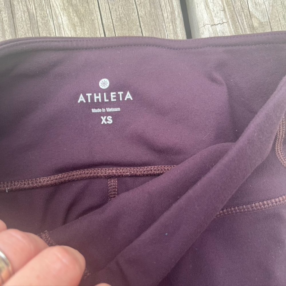 ** Athleta Leggings Sz XS Maroon Purple Salutation 7/8 Tight High Waist - Picture 6 of 9